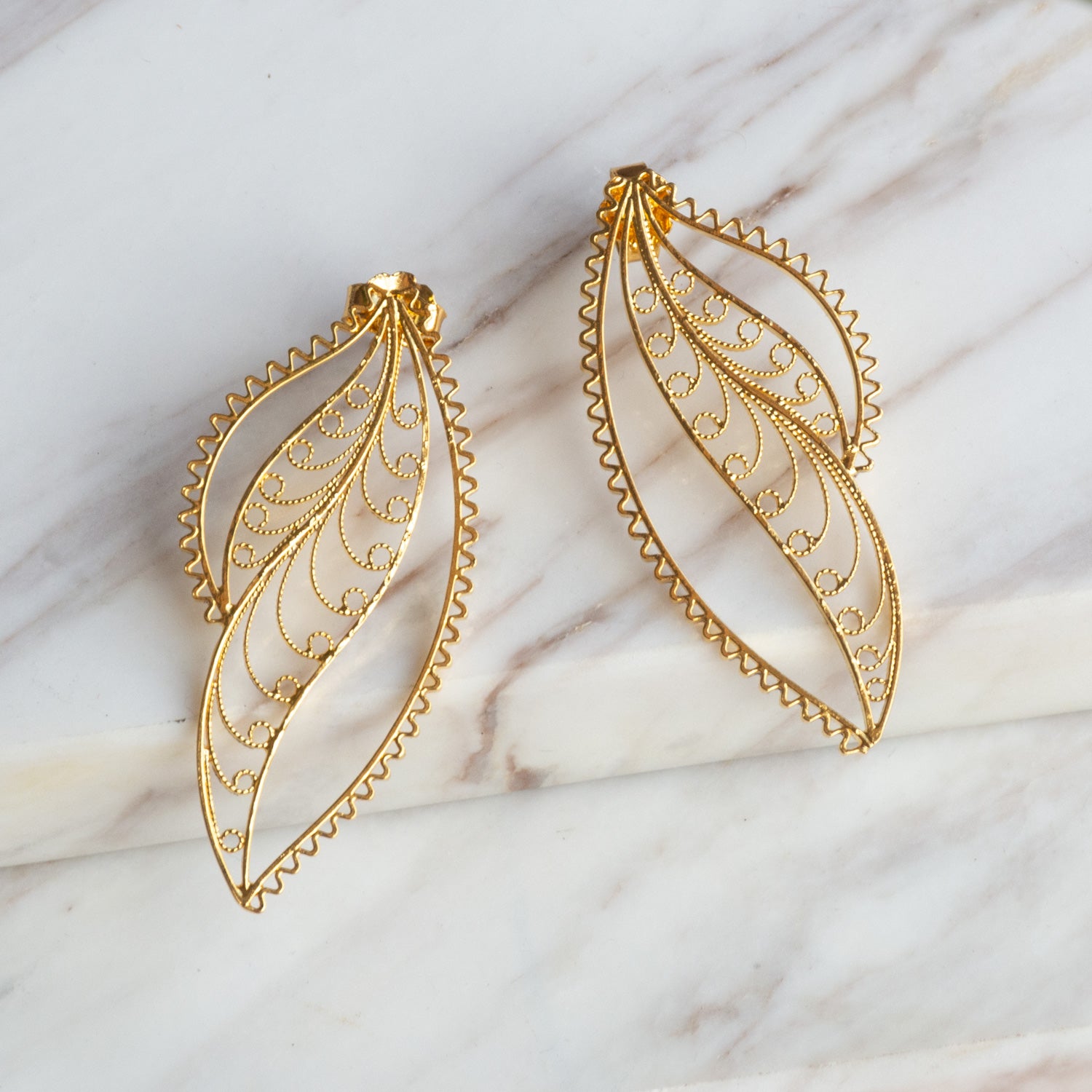 Pendientes de Filigrana Momposina en Plata chapados en oro de 24 kilates. Filigree Jewelry #IAMDAILA