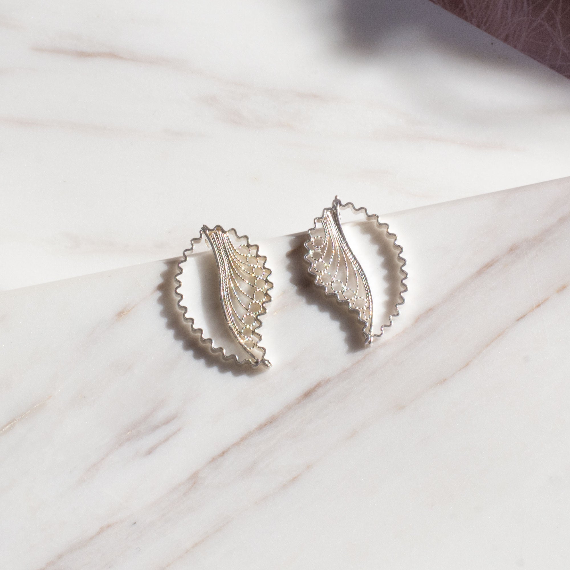 Pendientes Topos en filigrana momposina elaborados en plata 