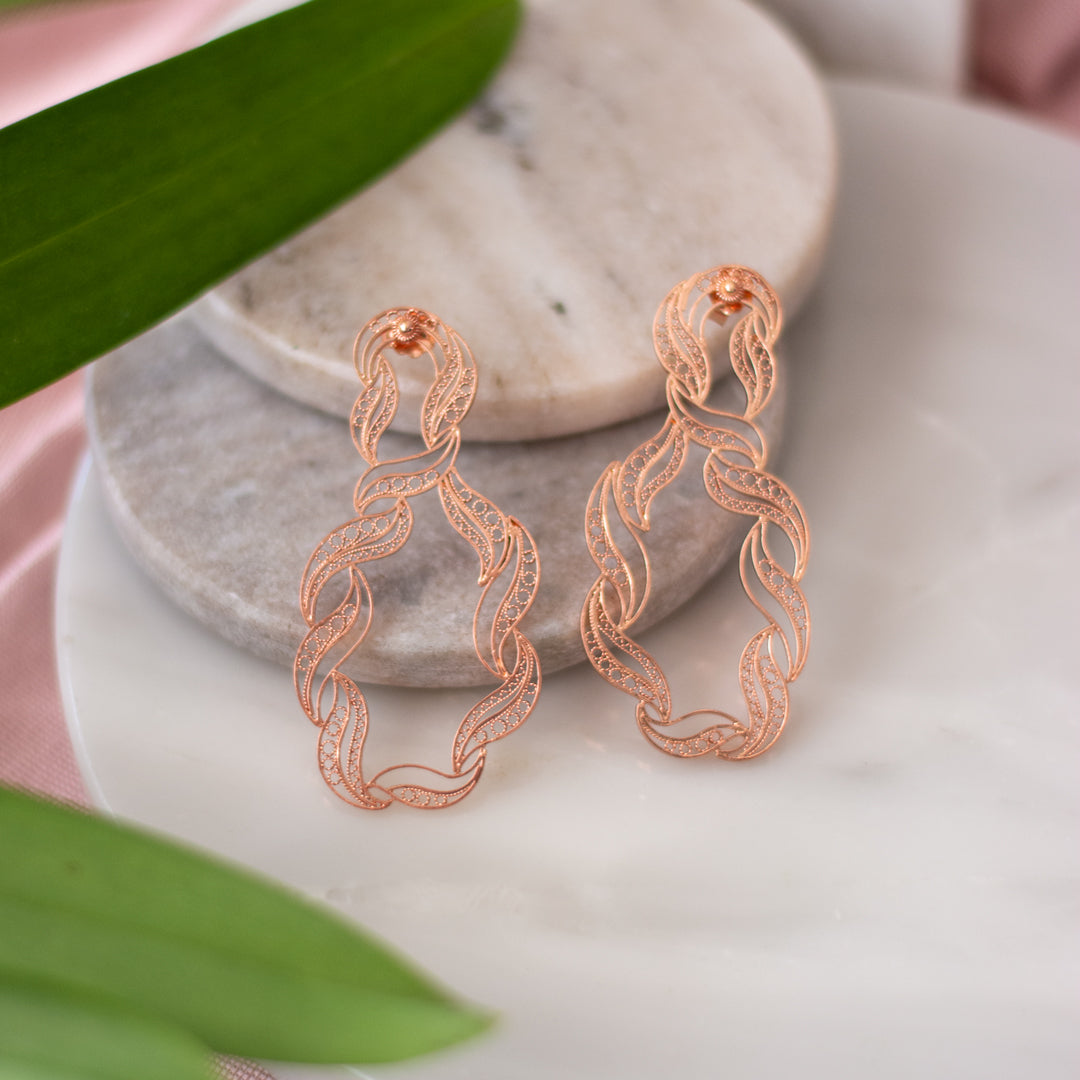 Pendientes de filigrana Momposina en plata chapados en Oro de 24 kilates. Filigree Jewelry #IAMDAILA